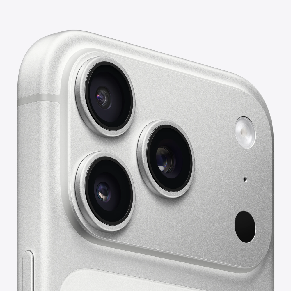 iPhone 17 Pro Silver