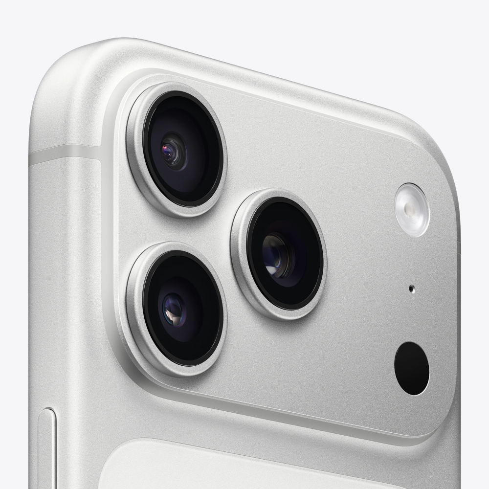 iPhone 17 Pro Max Silver