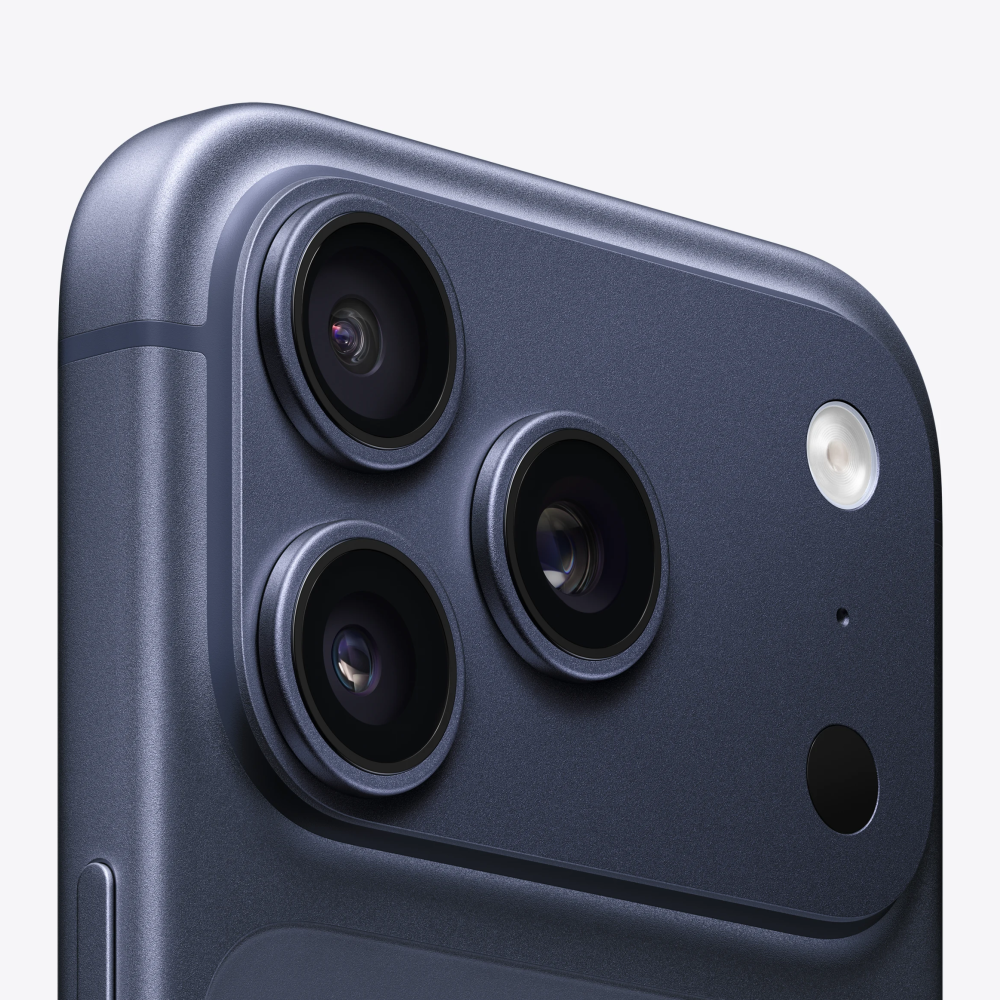 iPhone 17 Pro Deep Blue
